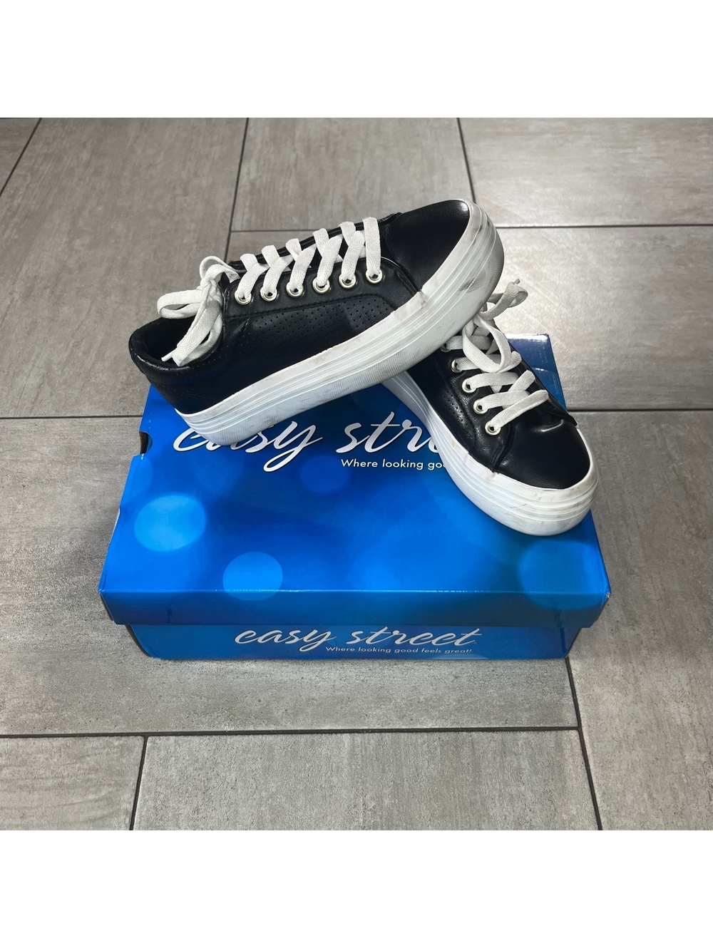 Easy Street Black Platform Sneakers Size Five